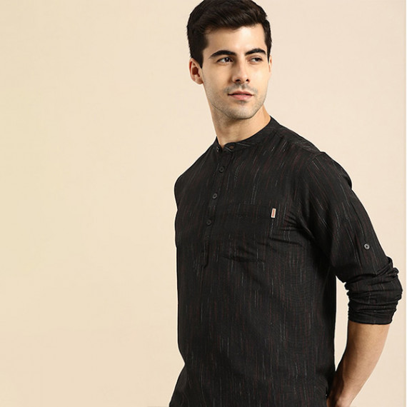 https://hypepulse.in/products/men-black-woven-design-kurta