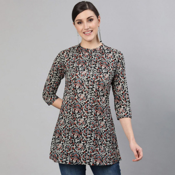 https://hypepulse.in/vi/products/women-black-maroon-abstract-printed-tunic