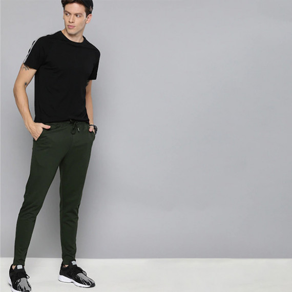 https://hypepulse.in/vi/products/men-olive-green-straight-fit-solid-track-pants