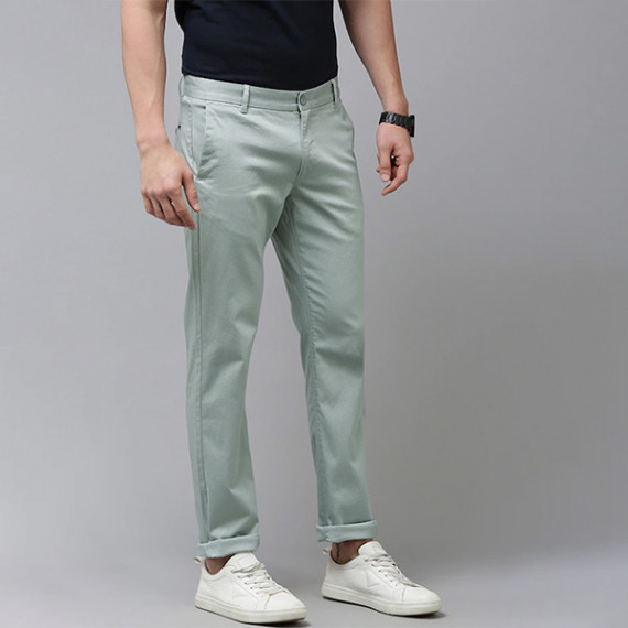 https://hypepulse.in/vi/products/men-grey-printed-slim-fit-trousers