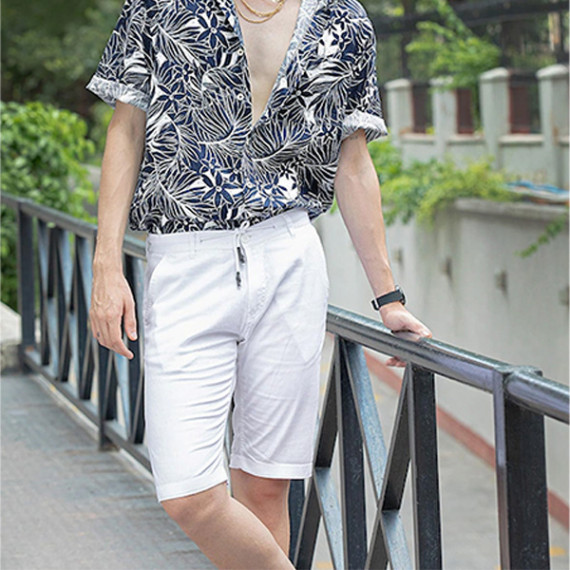 https://hypepulse.in/vi/products/men-white-solid-slim-fit-regular-shorts