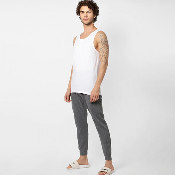 https://hypepulse.in/vi/products/men-pack-of-2-white-solid-innerwear-vests