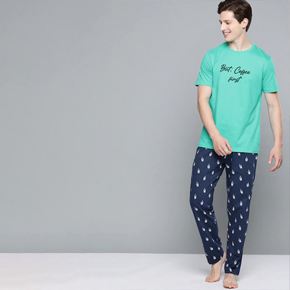https://hypepulse.in/products/men-sea-green-navy-blue-printed-pure-cotton-night-suit