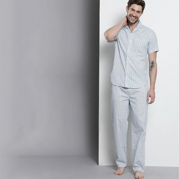 https://hypepulse.in/products/men-white-printed-pure-cotton-night-suit