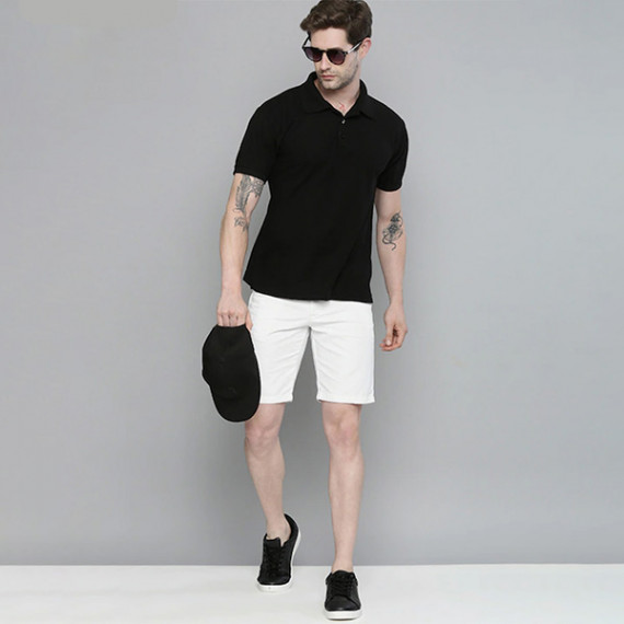 https://hypepulse.in/vi/products/men-white-slim-fit-chino-shorts
