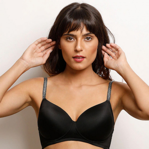 https://hypepulse.in/products/black-solid-non-wired-lightly-padded-t-shirt-bra